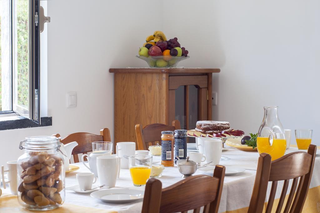 Beachouse - Surf, Bed & Breakfast Ericeira Esterno foto